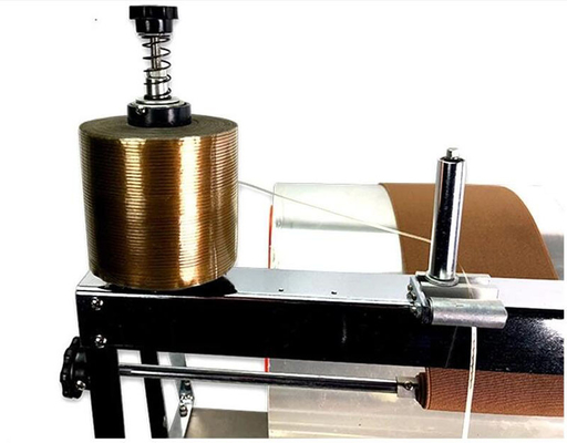 เครื่องบรรจุกล่องเครื่องสําอาง เครื่องบรรจุมือ 220V / 110V